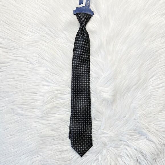 George Zip Micro Neat Dotted Tie Black - Picture 2 of 6